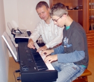 Klavierunterricht am E-Piano 